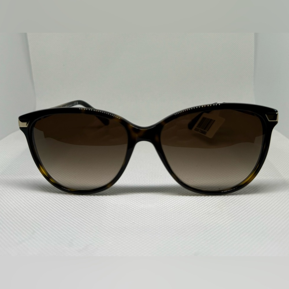 NEW - Burberry Sunglasses.